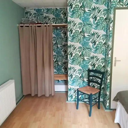 Gite Esquirhall * Journiac